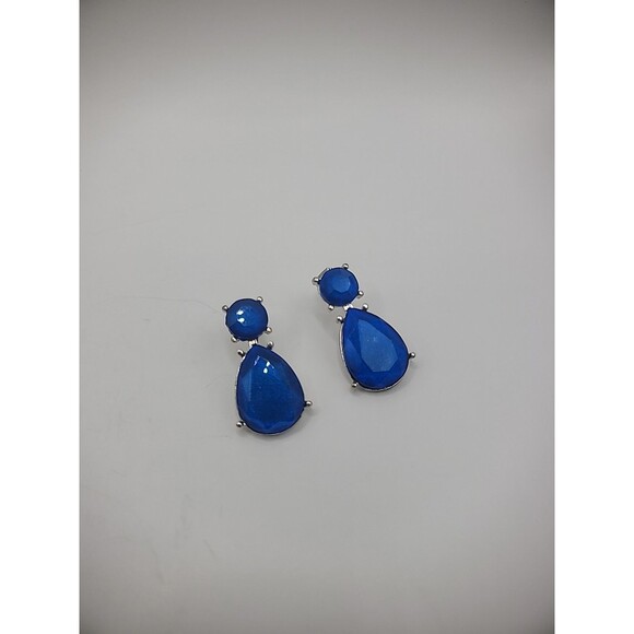 Vintage Earrings Pierced Post Stud Blue Drop Faceted Jewelry Costume - Picture 16 of 16